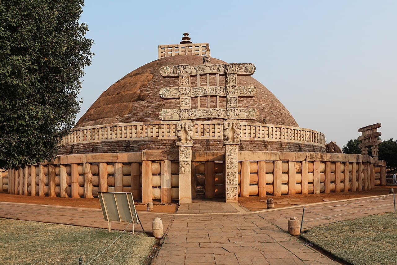 Le grand stupa de Sanchi, au Madhya Pradesh